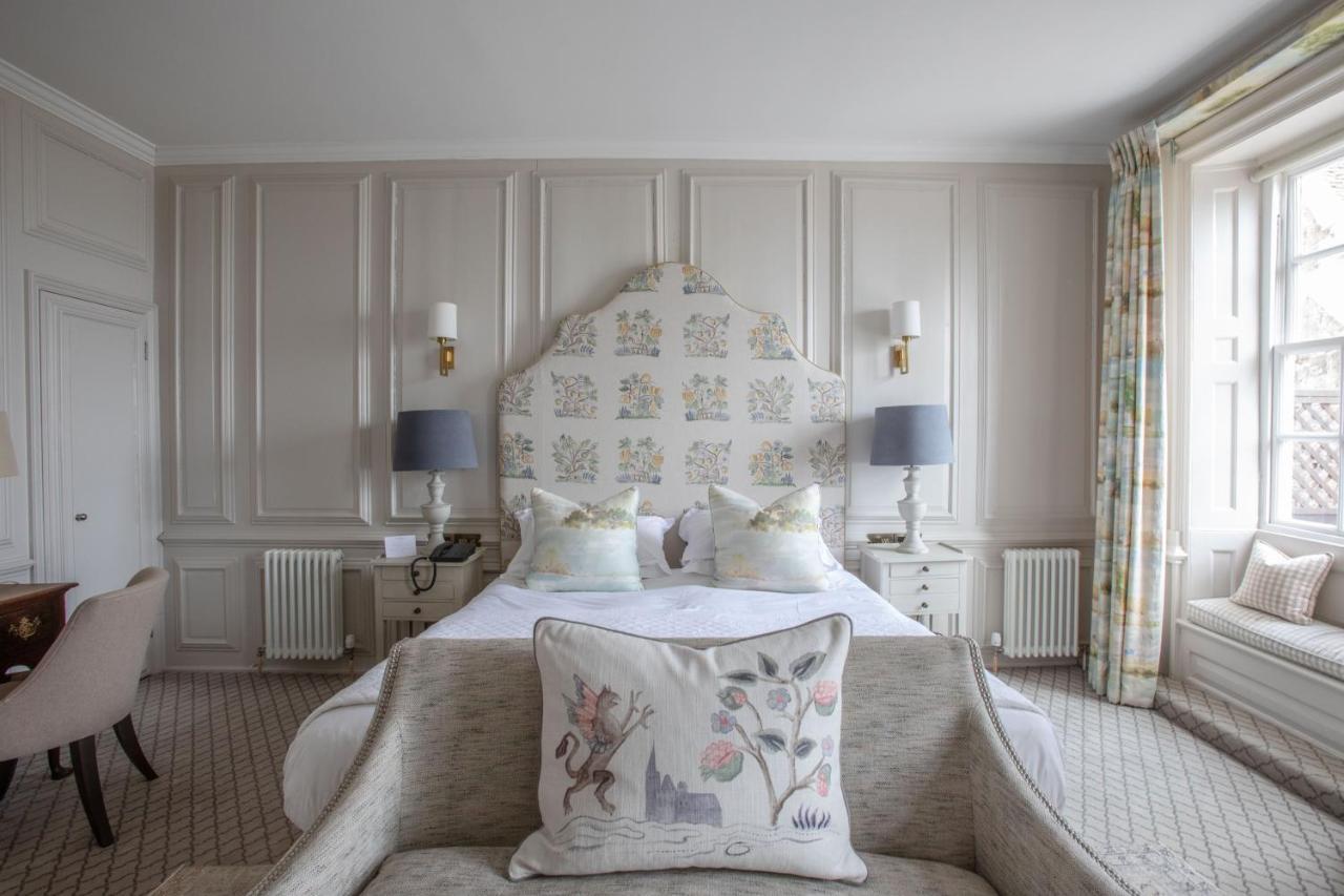 The George Hotel And Beach Club Yarmouth  Bagian luar foto
