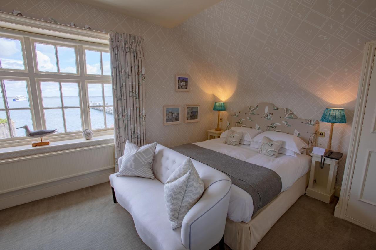 The George Hotel And Beach Club Yarmouth  Bagian luar foto